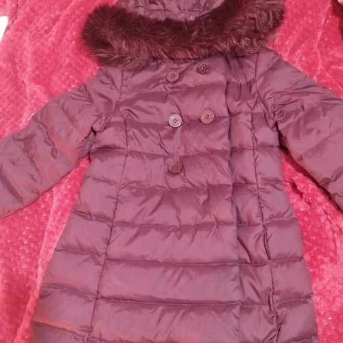 Benetton jacket like new, burgundy with fur hood, size 116 cm