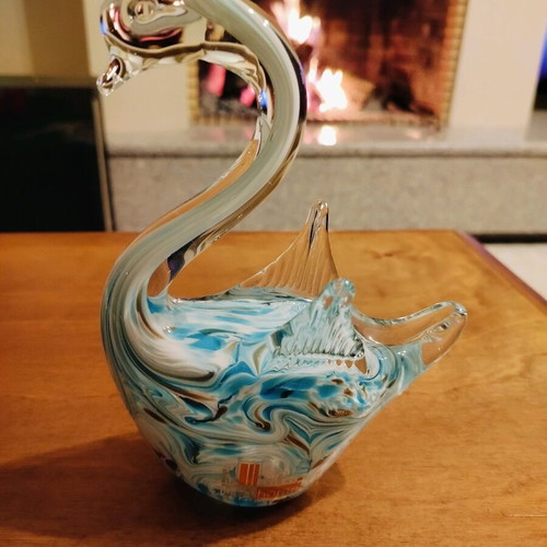 Murano decorative swans new in excellent condition