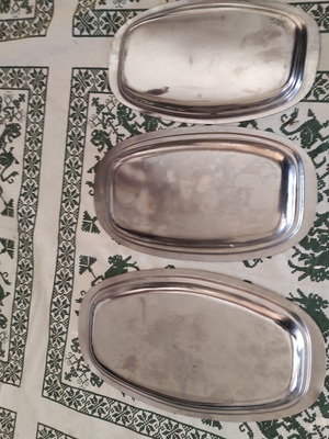 Inox platters used 28.5 cm, multiple pieces