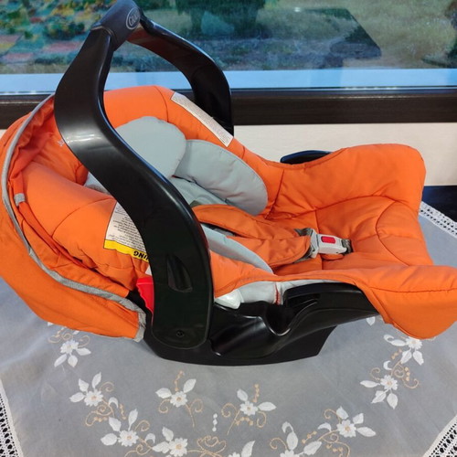 Graco Junior Baby car seat group 0+ like new, 0-13kg