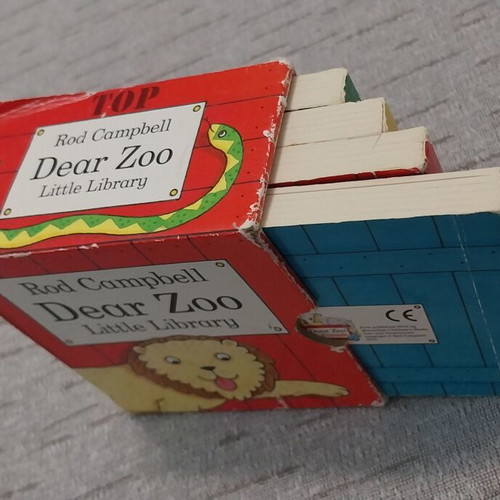 Small children's books used in English, set of 4