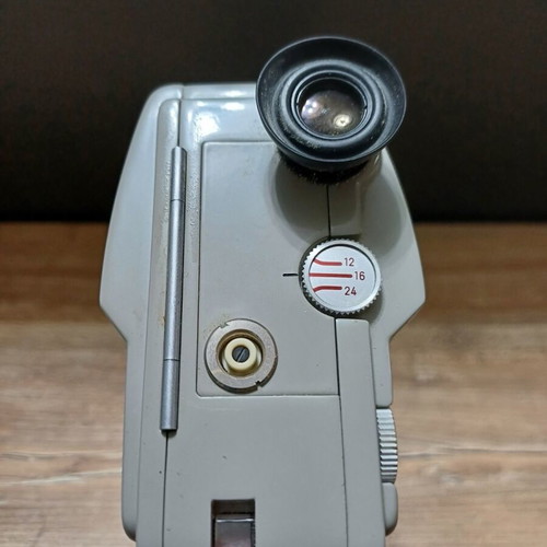 Minolta Auto Zoom 8 Movie Camera used, 1960s