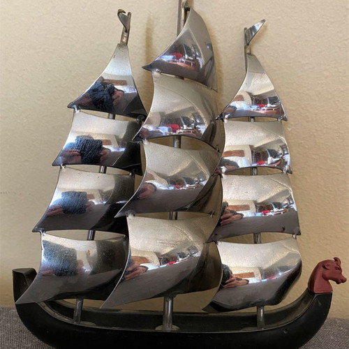 Decorative ship used with metal sails from the 1970s