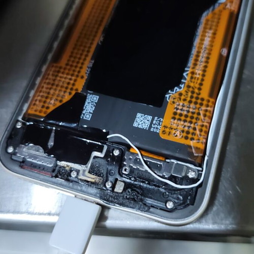 Xiaomi Redmi Note 15 Pro Plus 5G used for spare parts, broken