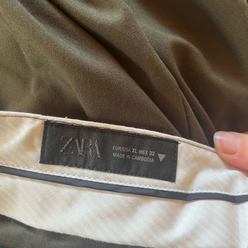 Zara pants green XL like new