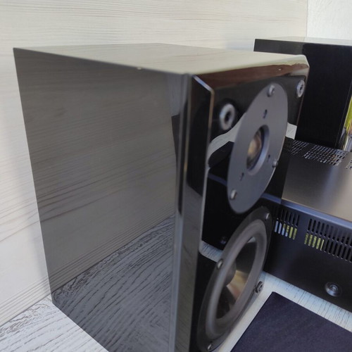 Yamaha PianoCraft Hi-Fi Micro System DRX-730 Receiver and NX-E300 Speakers used