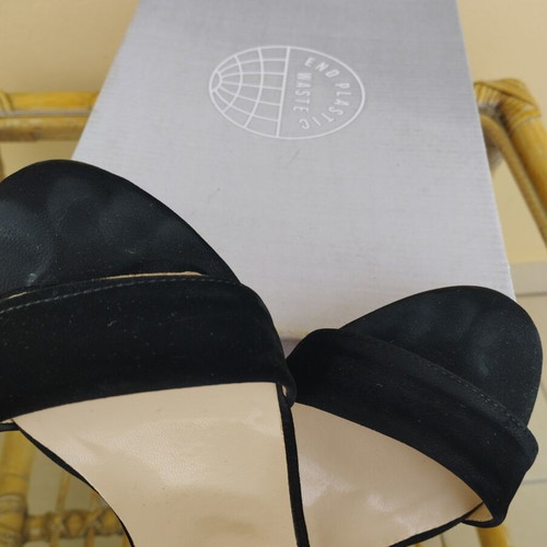 Suede black sandals with red sole used, heel height 10 cm, size 37