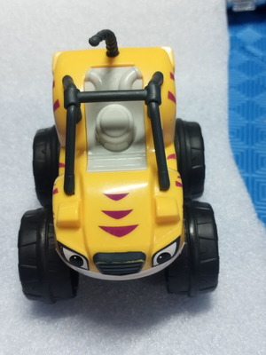 Toy car like new