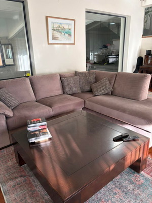 Divani luxury living room set with velvet fabric and wooden coffee table