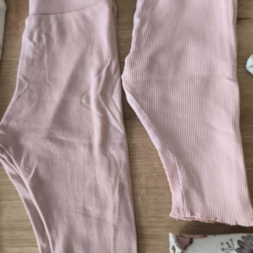 Baby leggings and bandana like new, pack of 8, 2-6 months