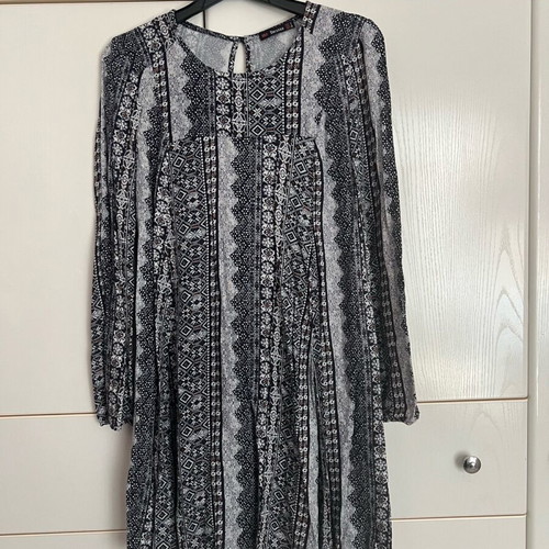 Mini dress Bershka used, size S, white and blue