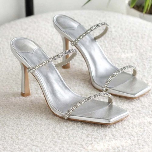Tsoukalas Shoes Silver Mules Size 38 Like New, 10cm Heel