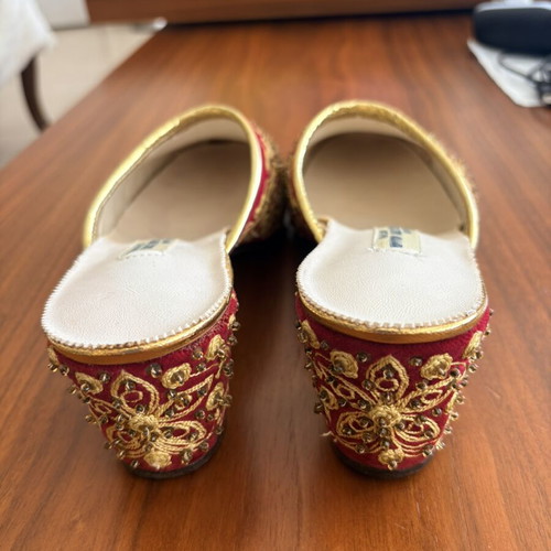 Velvet gold-embroidered handmade pasoumia slippers, size 39