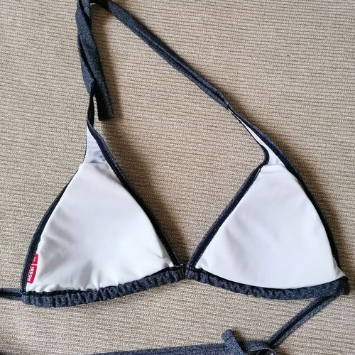 Vittorio Rossi bikini top size XL, blue