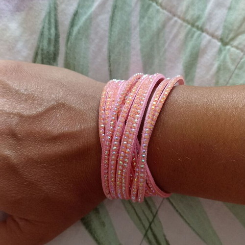 Pink bracelet new with rhinestones