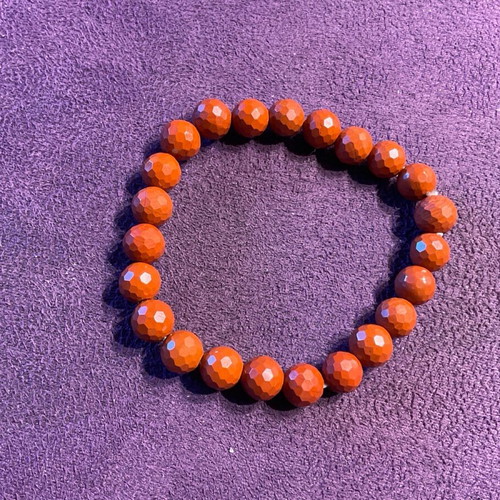Bracelet with authentic red jasper elastic