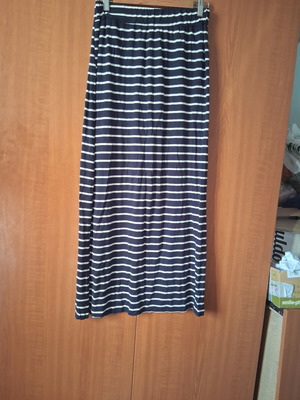 Maxi skirt striped used, white and blue