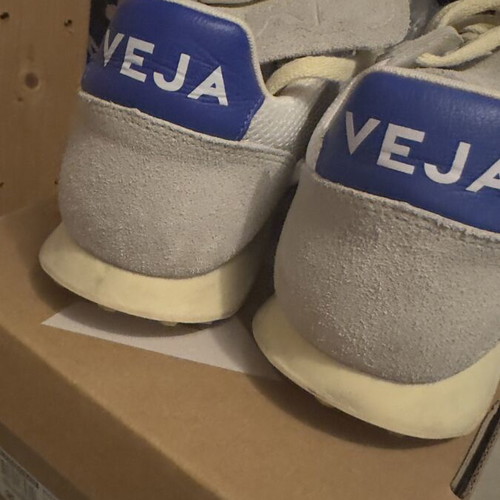 Veja Rio Branco sneakers like new, size 43, white and blue