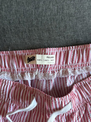 Pull & Bear men's swim shorts new, pink, size L