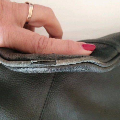 Massimo Dutti men's leather bag used, black