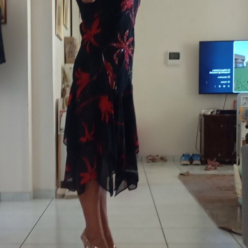 Vintage women's dress size L with embroidered beads, black and red