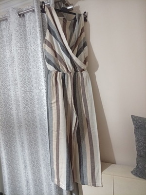 Striped jumpsuit used, elastic waist, white and beige