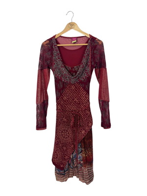 Φόρεμα Save The Queen L σαν καινούργιο, πλεκτό και διαφανές σχέδιο