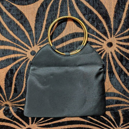 Handbag like new, worn once