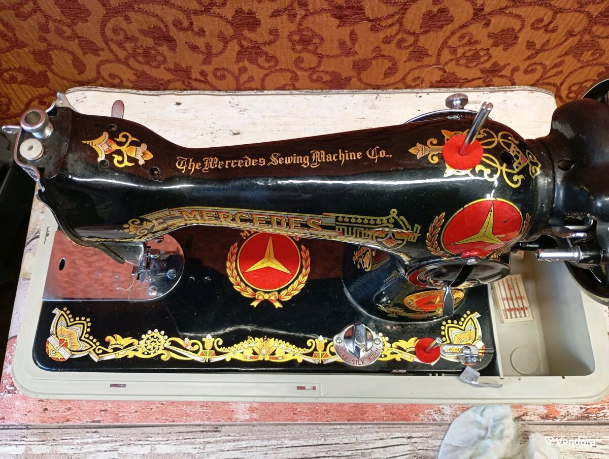 Ραπτομηχανή Mercedes σαν καινούργιο, vintage σε βαλιτσάκι