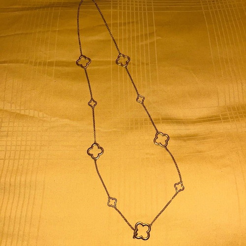Long gold-plated necklace slightly used