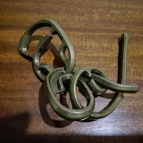 Hanayama cast Enigma puzzle used, highest difficulty