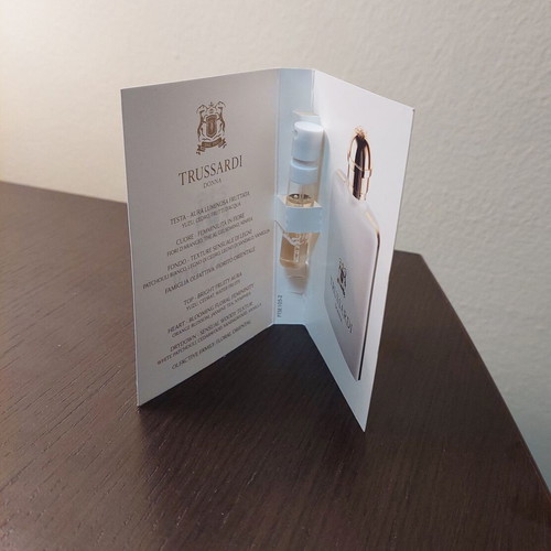 Trussardi Donna Eau de Parfum Tester 1.5 ml new
