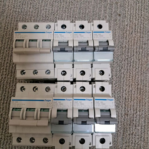 Hager automatic circuit breakers C 10kA 1x100A hmf190, 6 pcs and 3P 100A switch, 2 pcs, like new