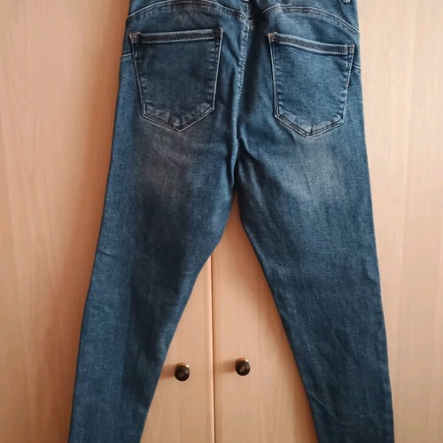 Jeans slim fit like new, blue, sizes S and M