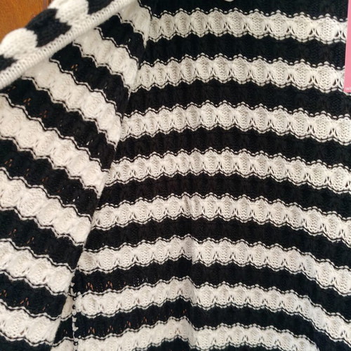 Women's black and white knitted short-sleeve cardigan new