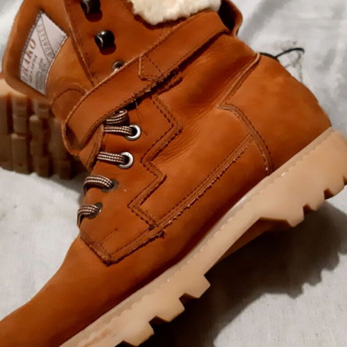 Unisex boots size 40 brown genuine leather with fur like new