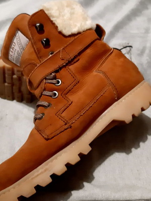 Unisex boots size 40 brown genuine leather with fur like new