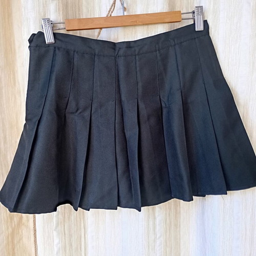 Black Skirt with Inner Shorts Medium Size Like New