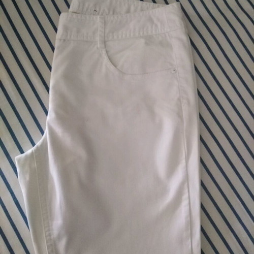 H&M white pants like new, slim straight fit