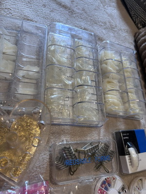 Nail materials like new, assorted set