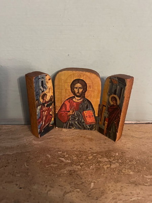 Triptych icon in excellent condition