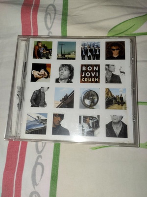 Bon Jovi Crush CD like new, metal genre