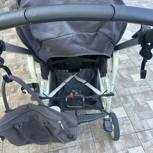 Inglesina stroller with Isofix base, bag and car seat used