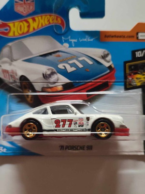 '71 Porsche 911 Car Model 1:64 Scale Hot Wheels new