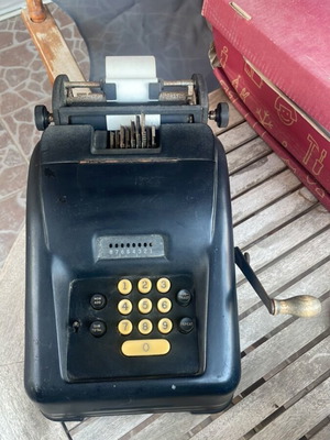 Remington Rand calculator used, vintage collectible