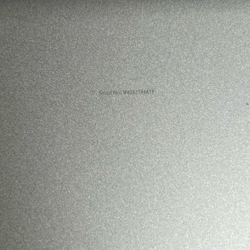 Apple laptop used, screen size up to 13 inch