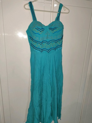 Turquoise dress like new, size M/L with embroidered details