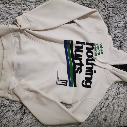 White hoodie with pocket like new, size L