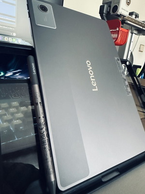 Lenovo Idea Tab K11 TB336FU 11” 8GB RAM 128GB Wi-Fi with Lenovo Pen and Case like new