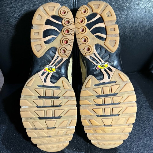 Nike TN sneakers like new, black and yellow, size 47